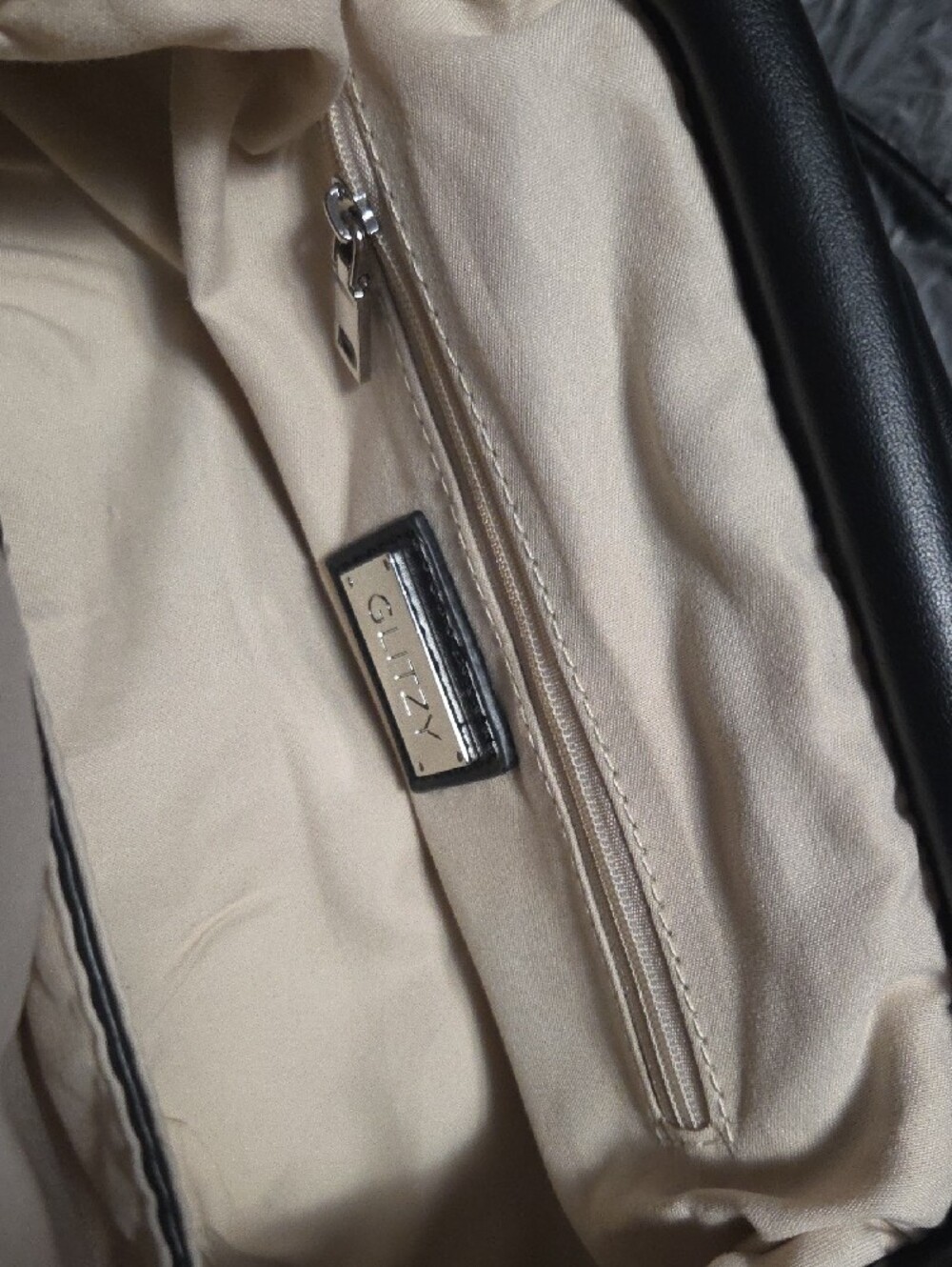 Black Leather Women's Crossbody Shoulder Bag Nwt - Picture 4 of 10